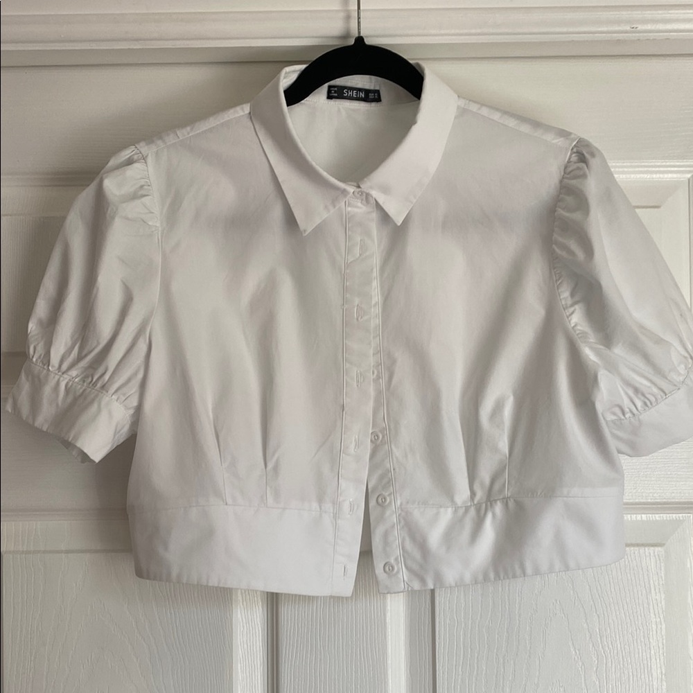 SHEIN White Cropped Puff Sleeve Shirt